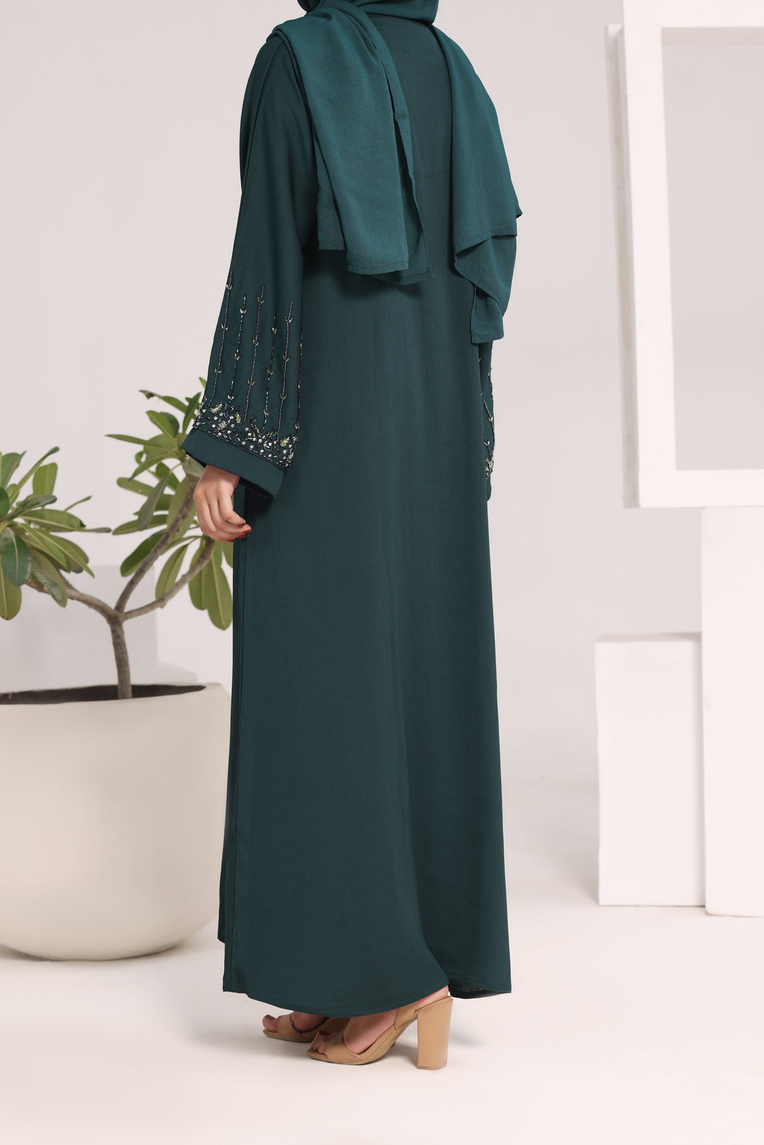 Amnah | ABY-240