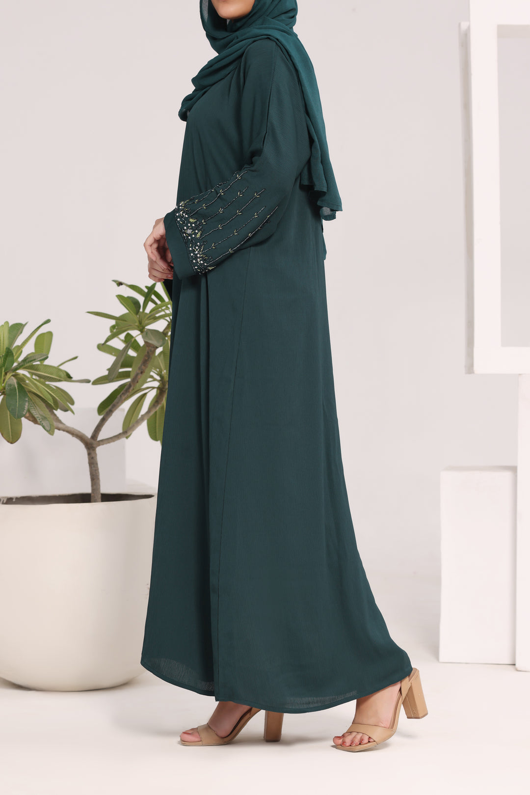Amnah | ABY-240
