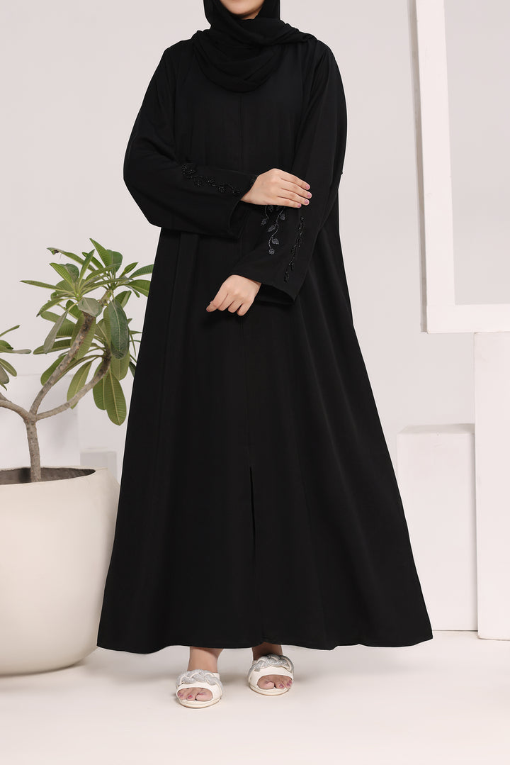 Lubna | Black