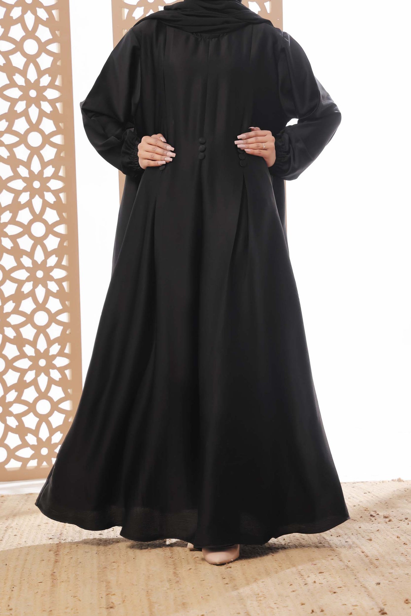 Mehwish | Black