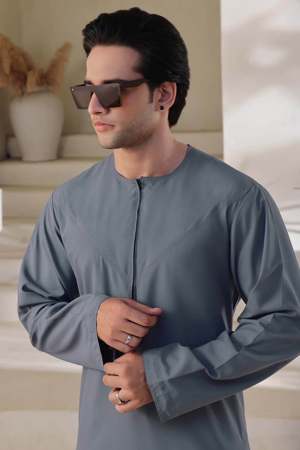 Greyish Emarati Jubbah | J009 - Al-Deebaj