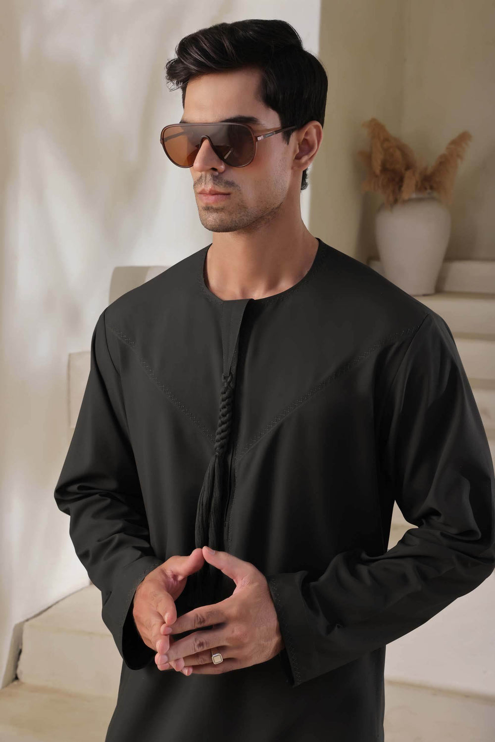 Black Emarati Jubbah | J013 - Al-Deebaj