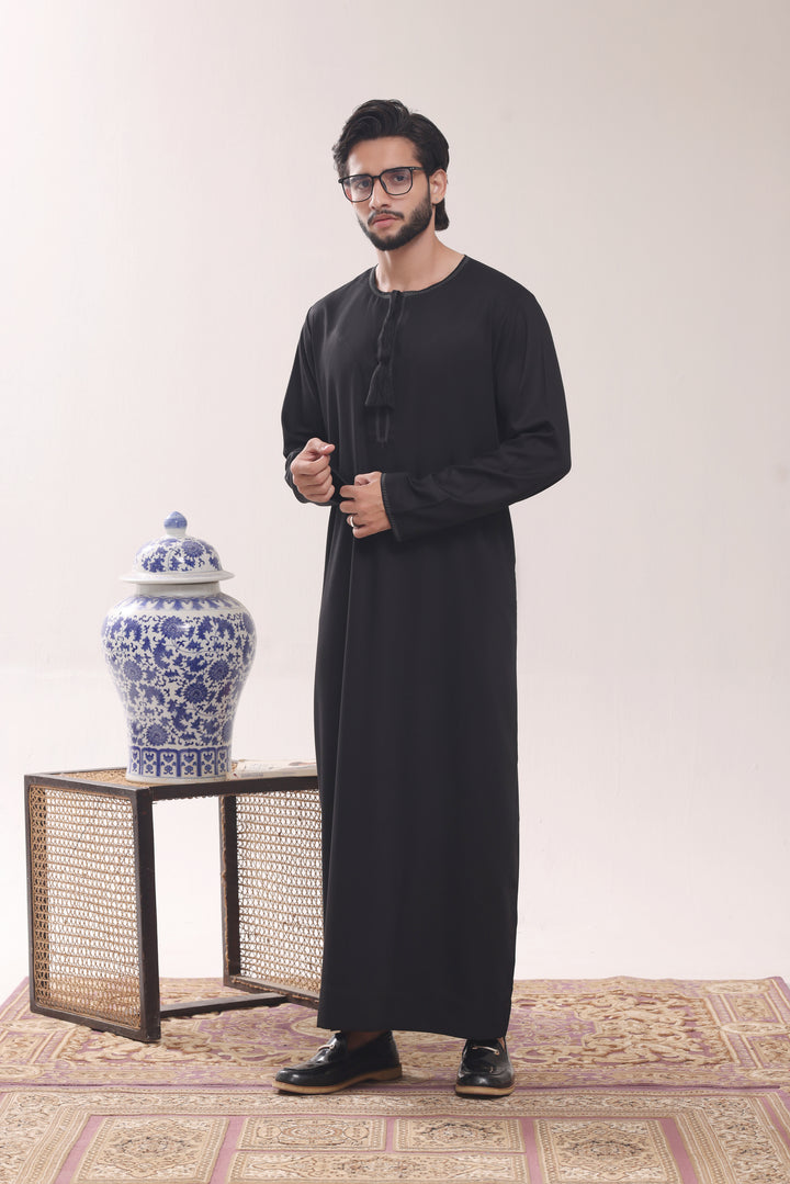 Black Omani Jubbah | J058