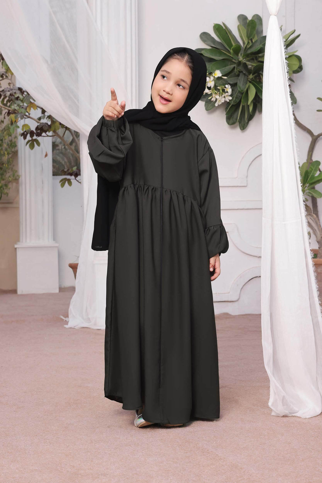 Bismah | Grey - Al-Deebaj