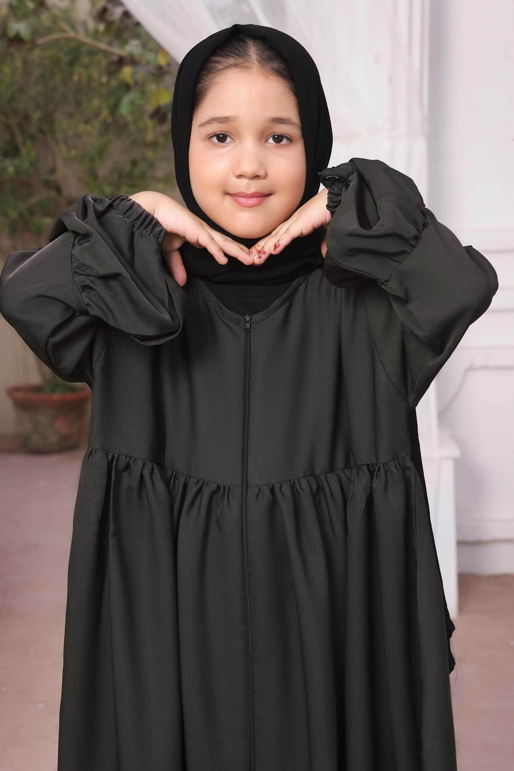 Bismah | Grey - Al-Deebaj