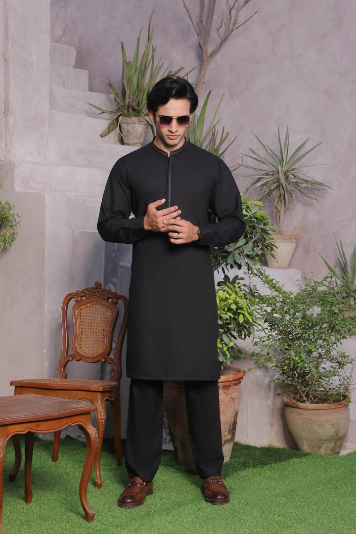 Black Design K-P | KP-036 - Al-Deebaj