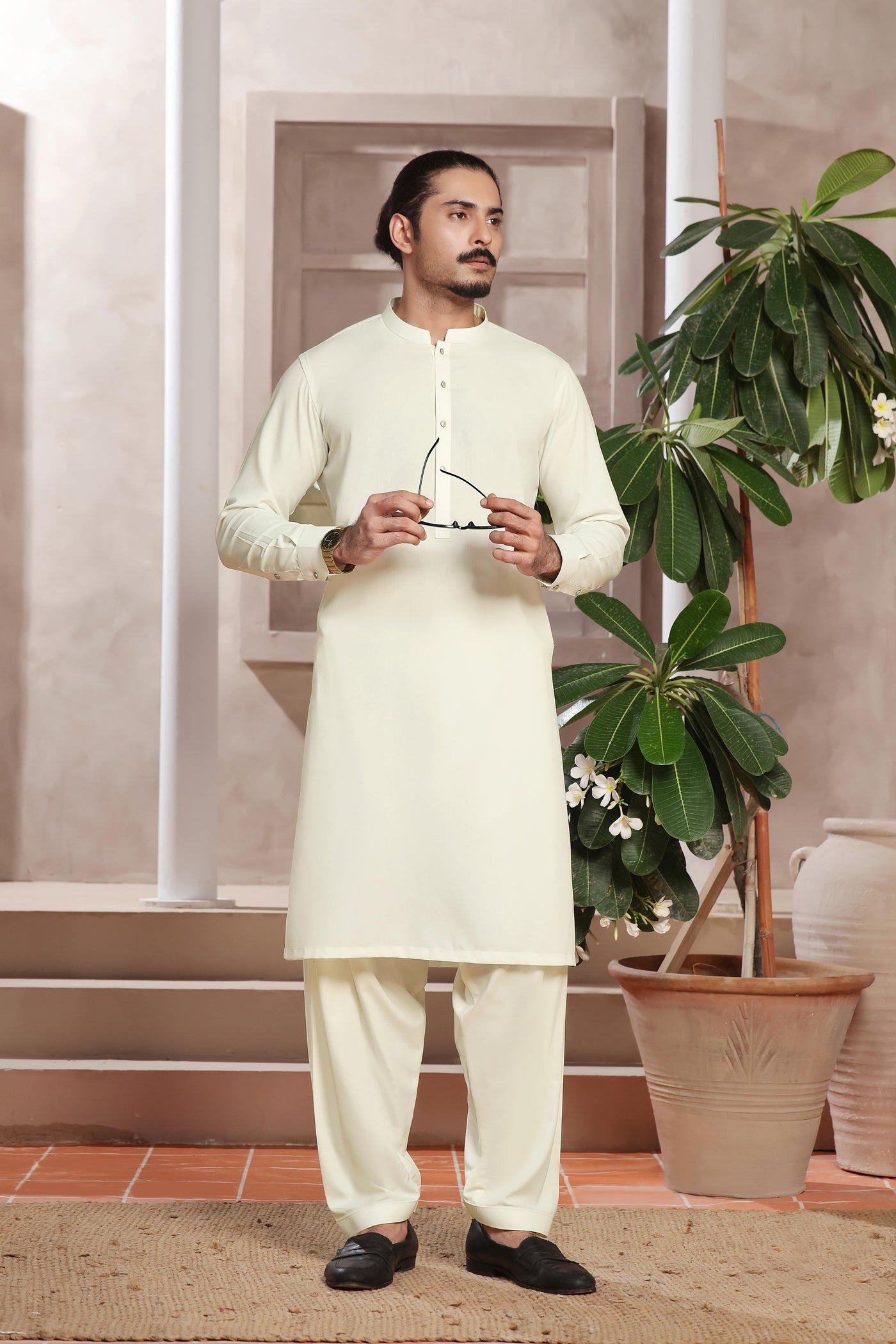 Nayab Off-White Kurta Shalwar | ADKS-086