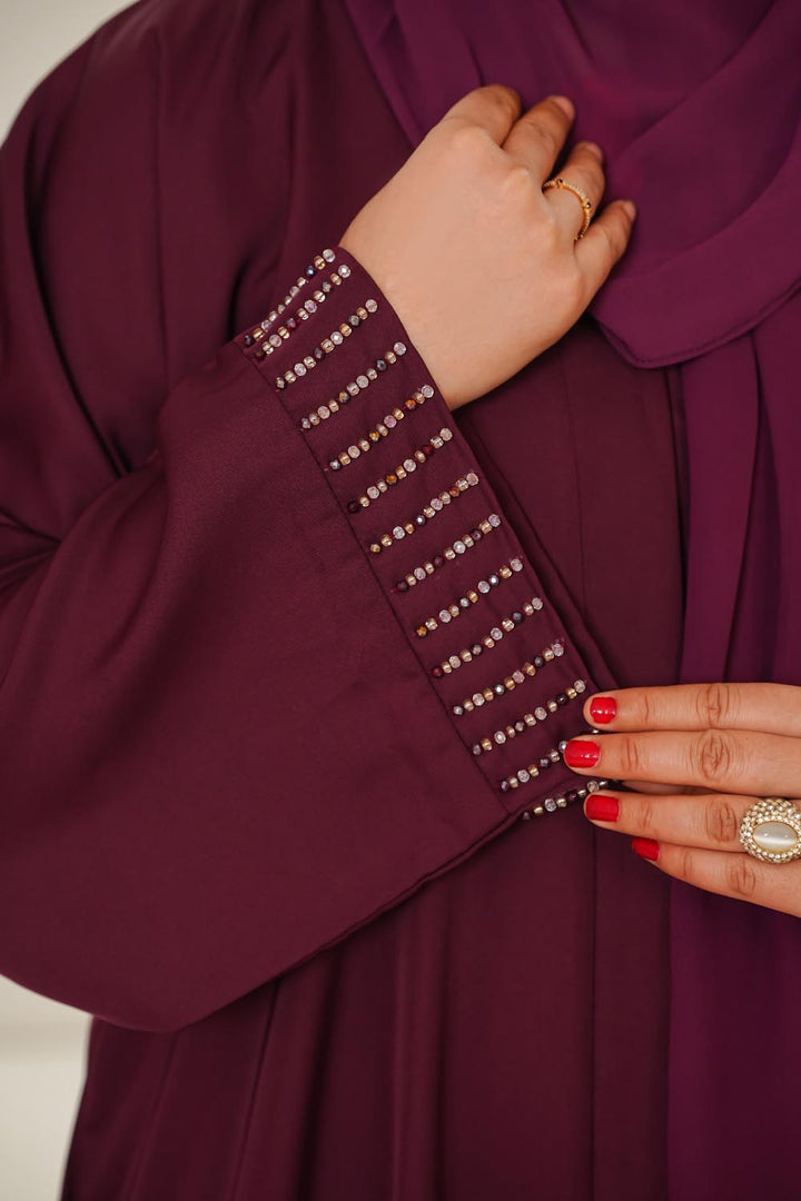 Afrah | Maroon