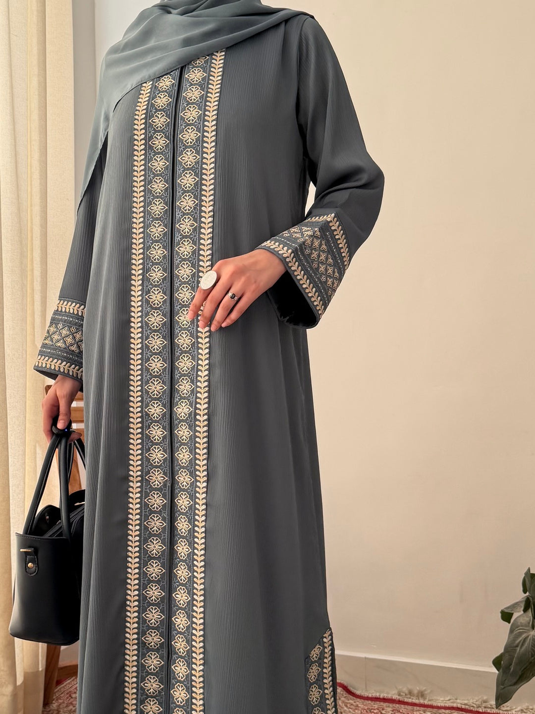 Anum Grey | ABY-308