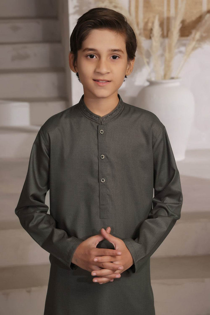 D.Brown Emb Kids K-S | KDS-33 - Al-Deebaj