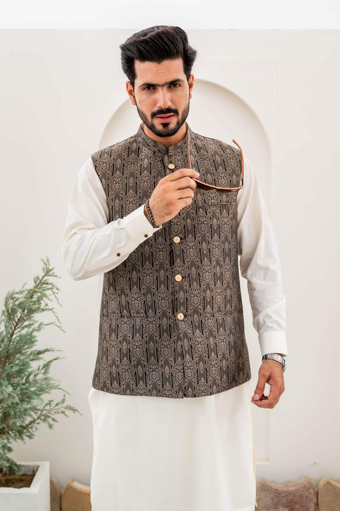 Black & Beige Waist-Coat - Al-Deebaj